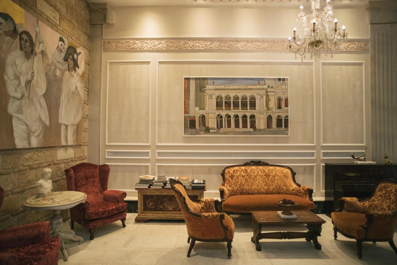 Byzantino Hotel Патри Екстер'єр фото