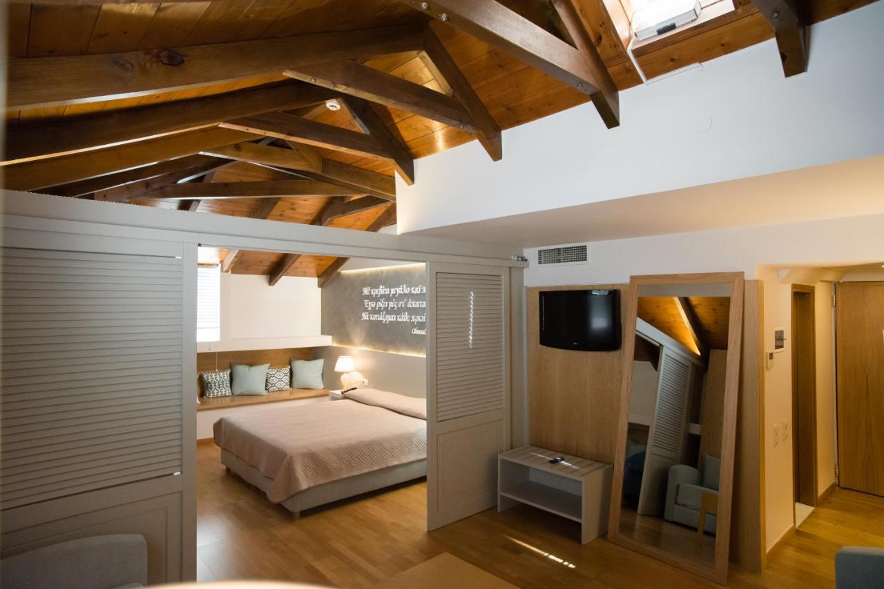 Byzantino Hotel Патри Екстер'єр фото