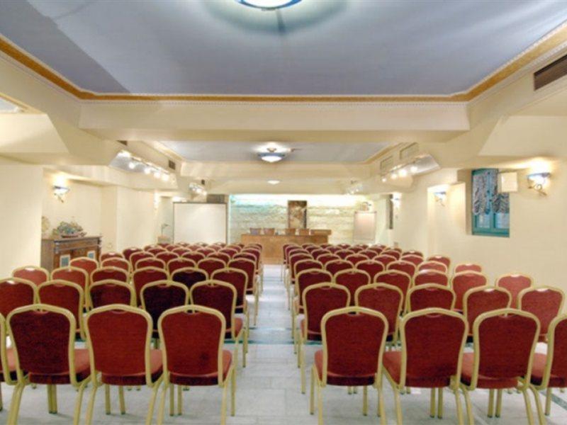 Byzantino Hotel Патри Екстер'єр фото